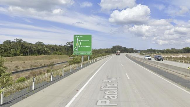 Pacific Motorway southbound near Broadwater, NSW.