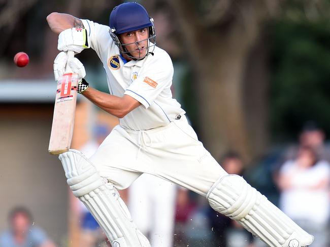 Lucas Ligt on the drive for Cranbourne in the 2015-16 DDCA Turf 1 grand final. Picture: Jason Sammon