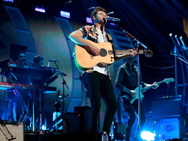 Niall Horan performs onstage during the iHeartRadio Music Festival