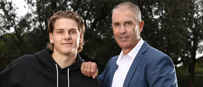 MELBOURNE . 14/11/2022.  AFL. Father-son prospect Will Ashcroft, with  his father Marcus, a three-time Brisbane premiership player at Trevor Barker Oval.  . Picture by Michael Klein