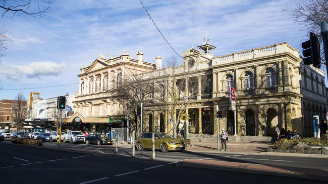 Regional towns like Orange are growing in popularity. Picture: Dylan Robinson