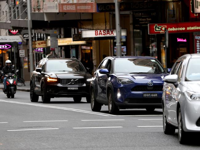 SYDNEY, AUSTRALIA - NewsWire Photos JULY 19, 2024:Traffic in the Sydney CBD. NSW has launched a new taskforce to investigate fraud in the demerits system.Picture: NewsWire / Damian Shaw