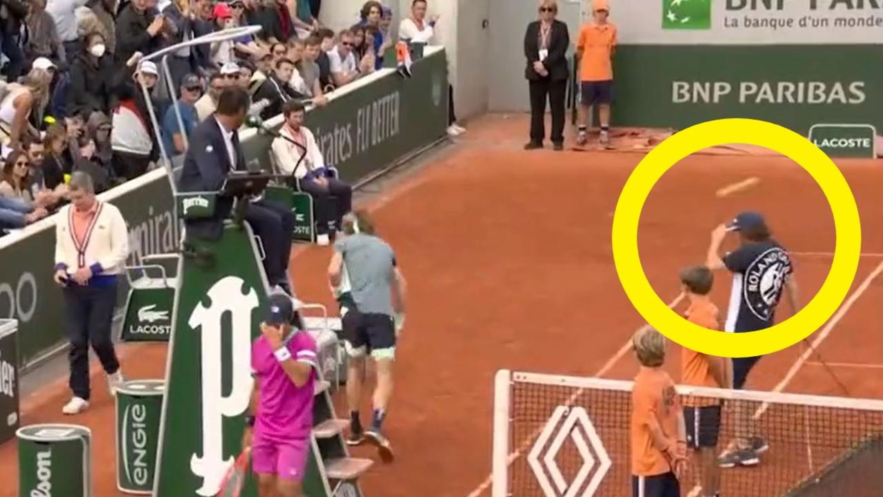 French Open results 2022 Andrey Rublev nearly hits groundsman, tennis