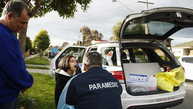 Mobile testing units have been set up in Melbourne suburbs. Picture: AAP Image/Daniel Pockett/AAP.