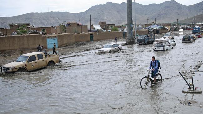 Flash floods in Afghanistan’s Baghlan province kill 60, force thousands ...