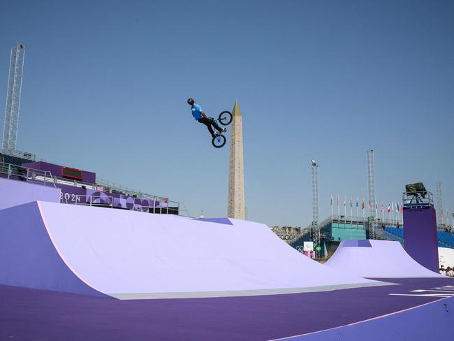 Argentina's Jose Torres Gil takes part in a BMX freestyle training session during the Paris 2024 Olympic Games at La Concorde in Paris on July 29, 2024. (Photo by JEFF PACHOUD / AFP)