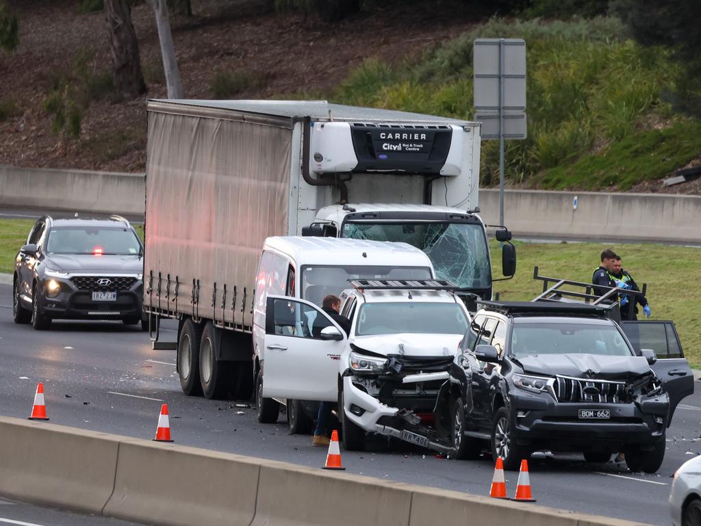 MELBOURNE, AUSTRALIA- JUNE 15 2022, A Car crash on the Monash near Yarra Bvld involving 3 cars and a truck. Picture: Brendan Beckett