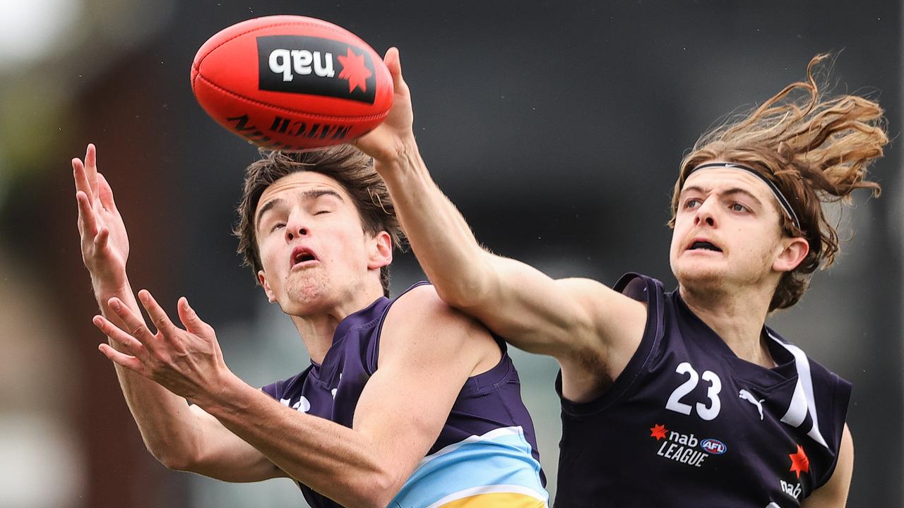 Oliver Wiltshire of the Geelong Falcons in action in the NAB League. Picture: Getty Images