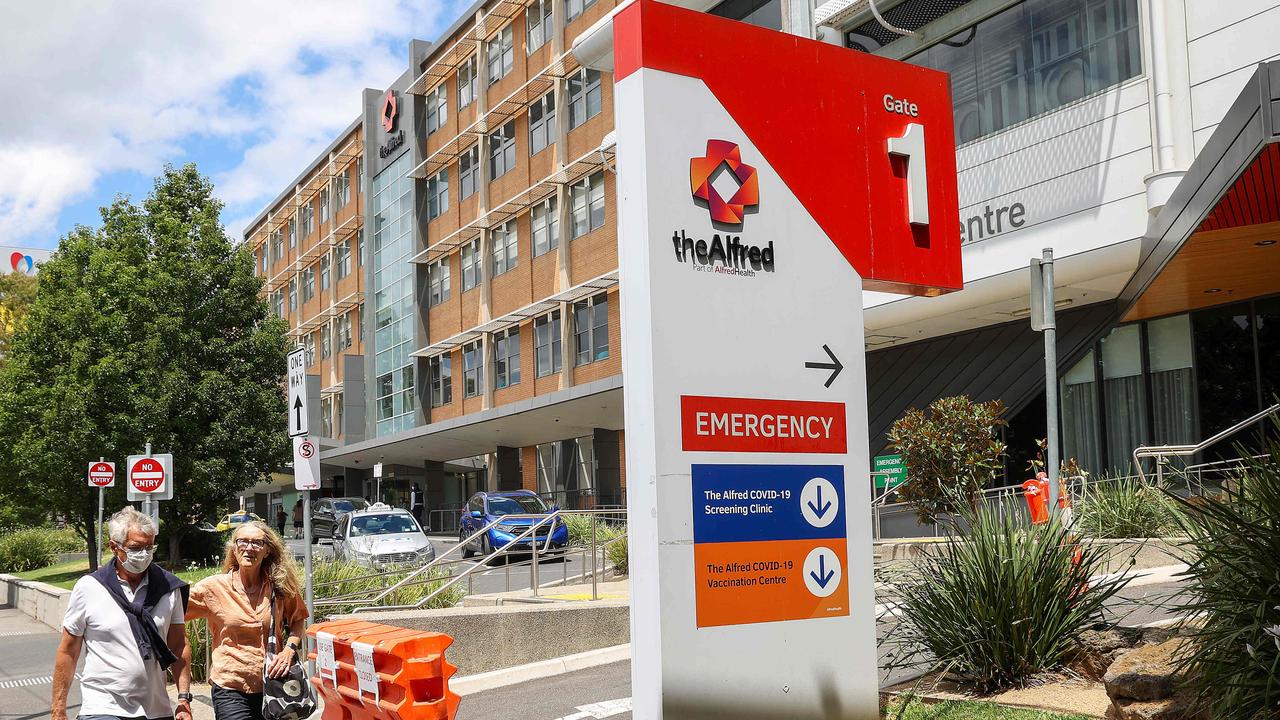 The Alfred Hospital has deferred some elective surgery. Picture : NCA NewsWire / Ian Currie