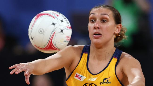 PERTH, AUSTRALIA - APRIL 21: Leesa Mi Mi of the Lightning passes the ball during the round two Super Netball match between West Coast Fever and Sunshine Coast Lightning at RAC Arena, on April 21, 2024, in Perth, Australia. (Photo by Will Russell/Getty Images)