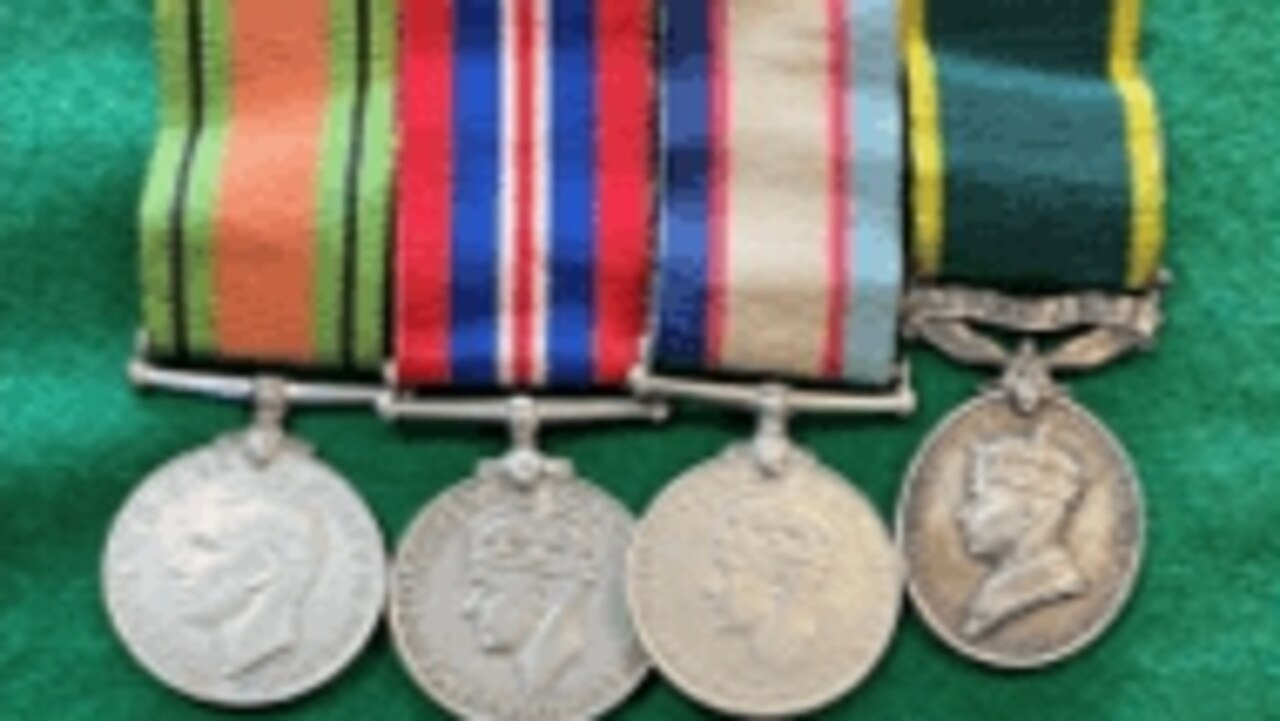 World War II Stolen medals reunited with Melbourne family after 50