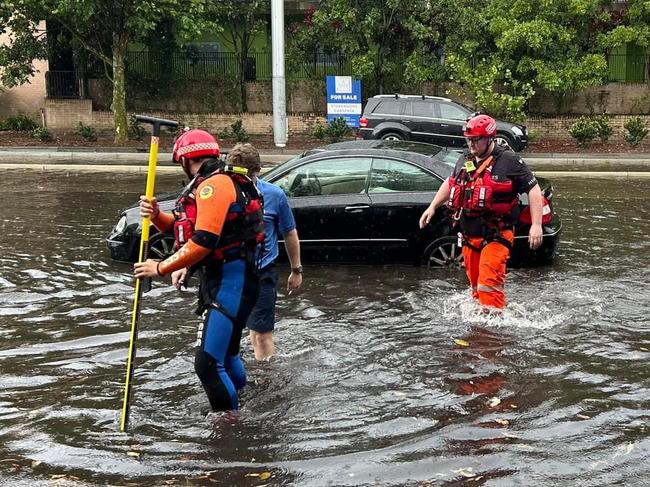 Flood rescue on Anzac Pde, Kensington. Picture: NSW SES