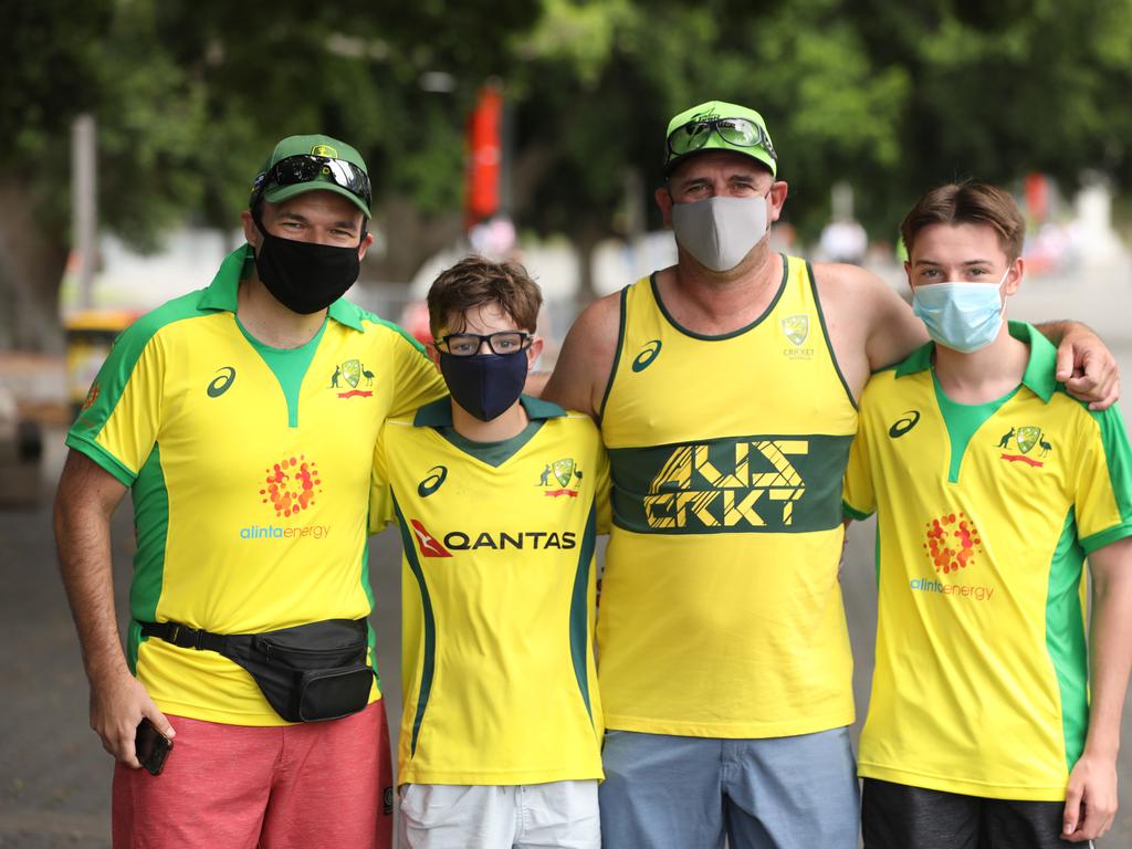 Cricket fans at the SCG.