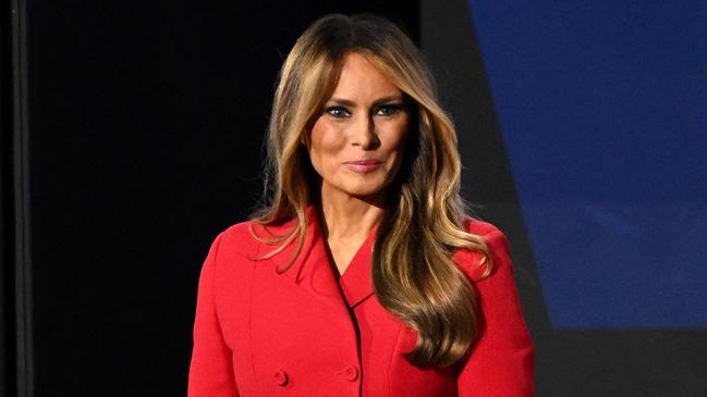 MILWAUKEE, WISCONSIN - JULY 18: Former first lady Melania Trump arrives on the fourth day of the Republican National Convention at the Fiserv Forum on July 18, 2024 in Milwaukee, Wisconsin. Delegates, politicians, and the Republican faithful are in Milwaukee for the annual convention, concluding with former President Donald Trump accepting his party's presidential nomination. The RNC takes place from July 15-18.   Leon Neal/Getty Images/AFP (Photo by LEON NEAL / GETTY IMAGES NORTH AMERICA / Getty Images via AFP)