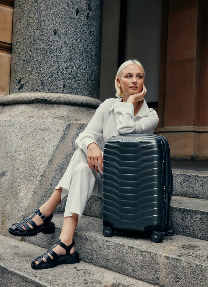 The best store samsonite luggage