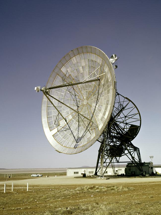 Deep Space Station DSS-41 at Island Lagoon, 1962. Picture: National Archives of Australia