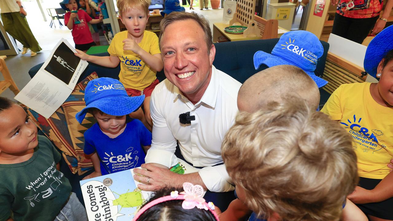 Premier Steven Miles visits the kids at the C&amp;K Beaconsfield Community Kindergarten in Mackay. Pic: Adam Head