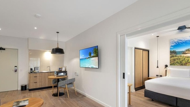 Darwin Airport Resort Mecure. Privately insured expectant parents will be able to stay at the hotel in the deluxe king suite for up to four nights after giving birth in Royal Darwin Hospital.