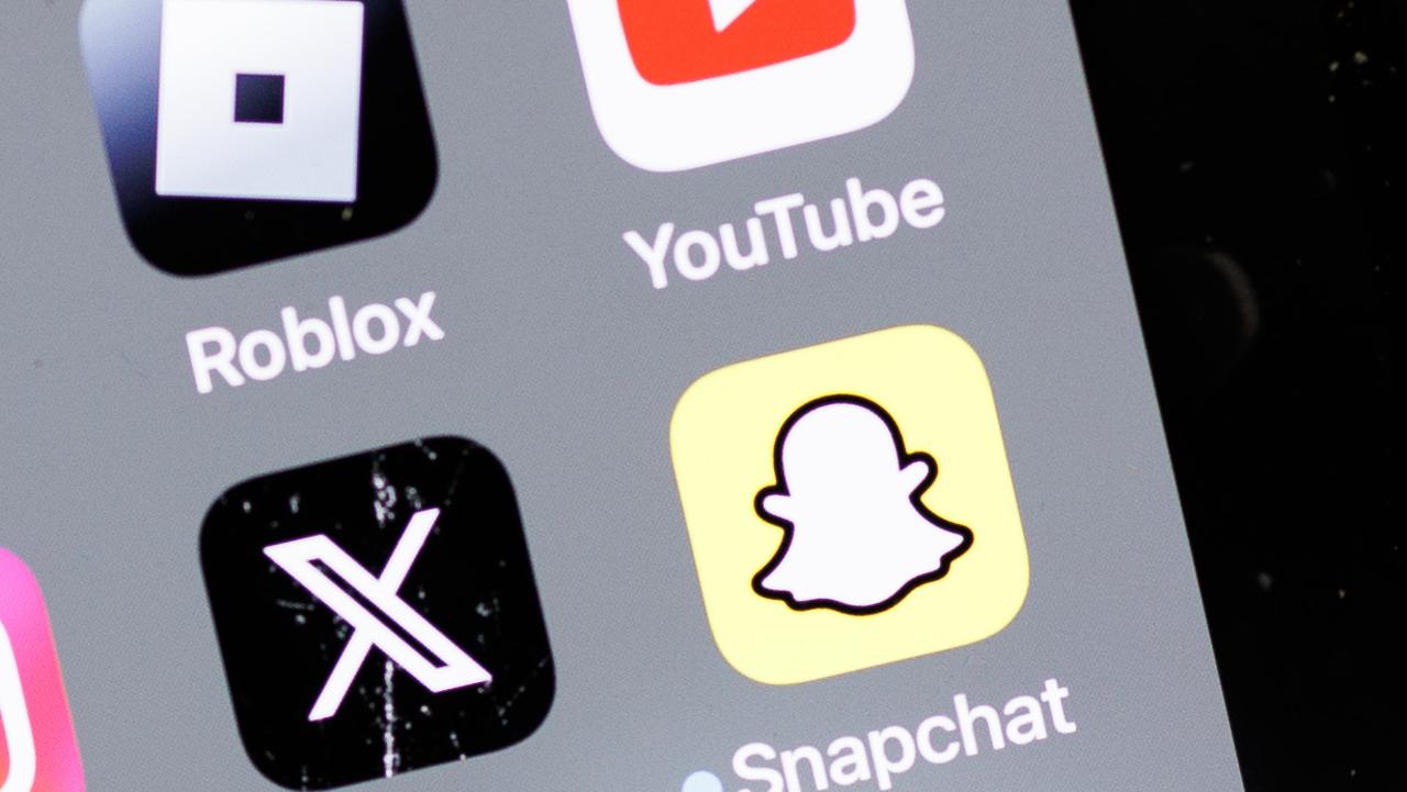 Snapchat could skirt new legislation to enforce age restrictions on social media. Picture: NewsWire / Aaron Francis