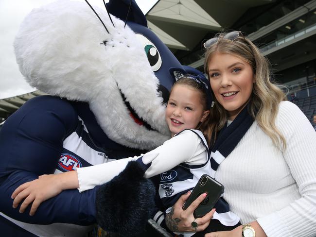 Half Cat, Larni Fletcher and Elia Fletcher at a Cats open training session. Picture: Peter Ristevski.