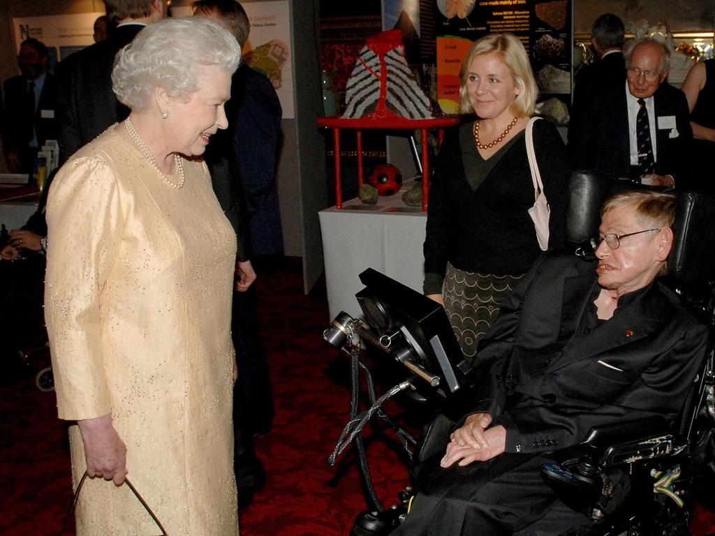 Queen Elizabeth ll meets professor Stephen Hawking during a reception at Buckingham Palace to mark the importance of British Science on October 24, 2006 in London, England. Picture: Getty Images