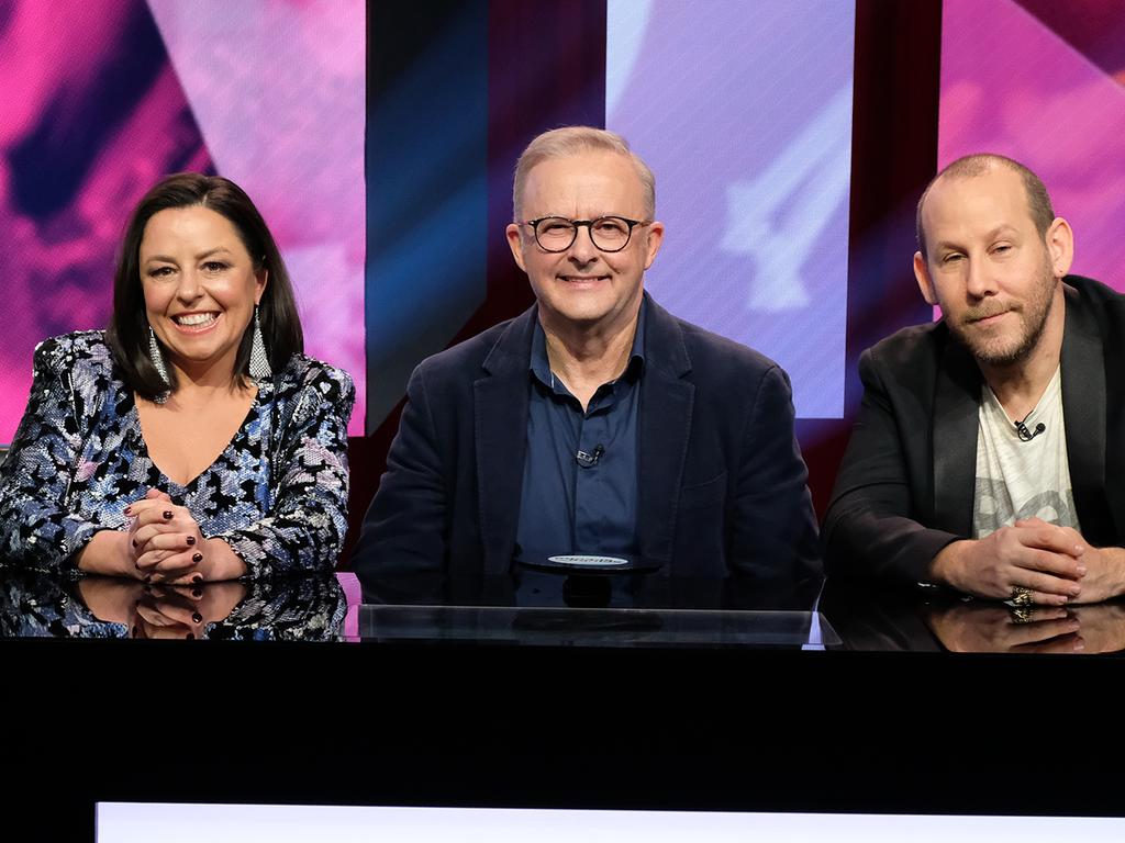 Myf Warhurst, Anthony Albanese and Ben Lee on Spicks and Specks.