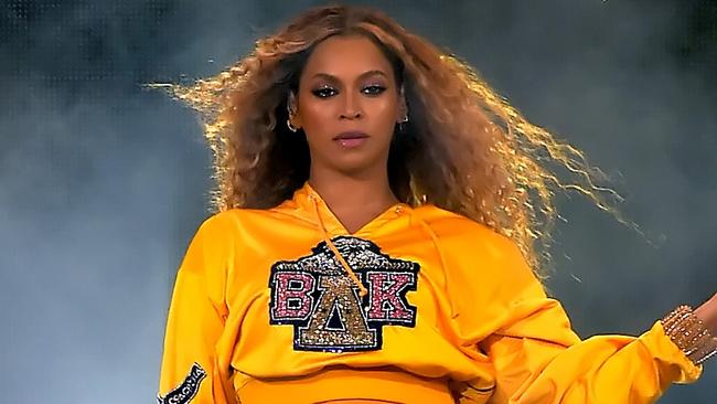 INDIO, CA - APRIL 14:  Beyonce Knowles performs onstage during 2018 Coachella Valley Music And Arts Festival Weekend 1 at the Empire Polo Field on April 14, 2018 in Indio, California.  (Photo by Kevin Winter/Getty Images for Coachella)