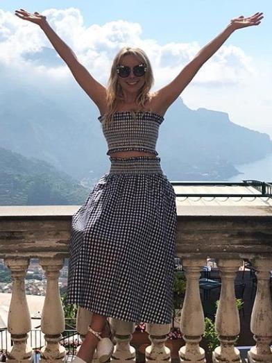 Steve Smith’s girlfriend Dani Willis is living it up in Italy.