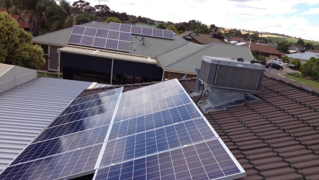 The popularity of rooftop solar panels is causing problems for the AEMO.