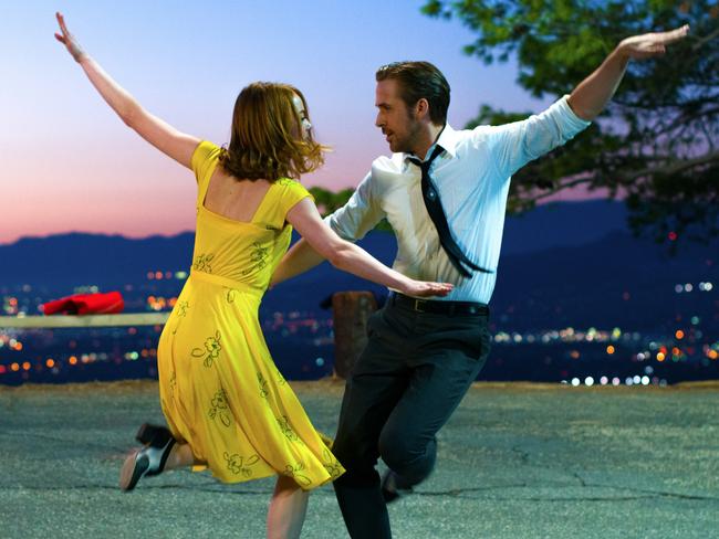 Mia (played by Emma Stone) and Sebastian (Ryan Gosling) in a scene from film LA LA LAND directed by Damien Chazelle In cinemas December 26. An Entertainment One Films release.