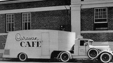 The original Lismore Pie Cart. 'The Caravan Cafe' was established by Jack and Rose Hamilton in 1947.