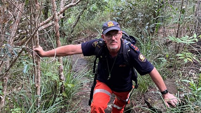 Volunteers at the Mount Tyson rescue