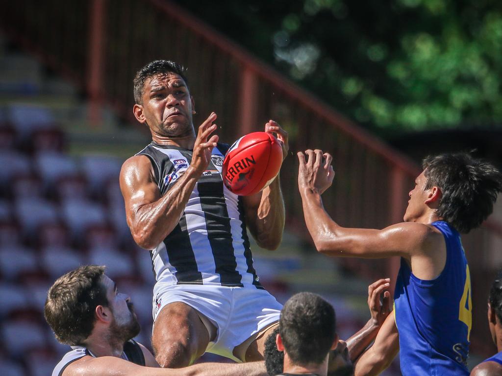 Neville Jetta flies high against Wanderers in round 13. Picture: Glenn Campbell.