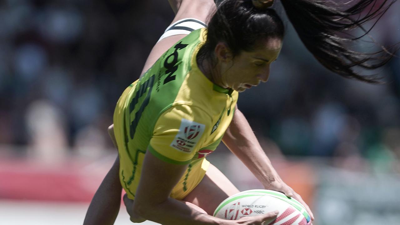 Australia's Alicia Quirk jumps to grab the ball at the Aguilera Stadium in Biarritz.