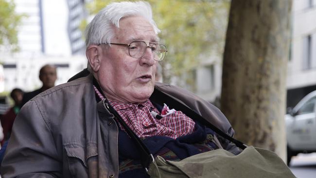 Please note, this case is currently supressed. This image has been ID-ed by Wayne Flower. Bob Whitehead leaves Magistrates Court after appearing for a case relating to child sex offences on Friday, April 17, 2015, in Melbourne, Australia. Picture: Hamish Blair