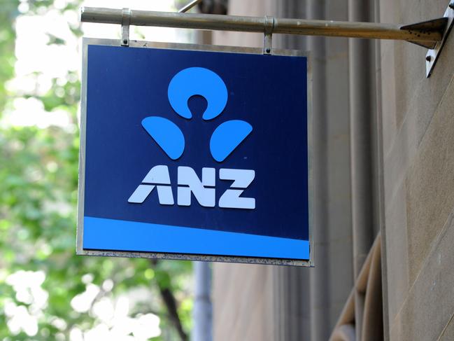ANZ bank signage in Melbourne, Thursday. Nov. 3, 2016. ANZ's full-year cash profit has fallen 18 per cent due to restructuring charges and the bank may sell its Australian life insurance and super businesses. (AAP Image/Mal Fairclough) NO ARCHIVING