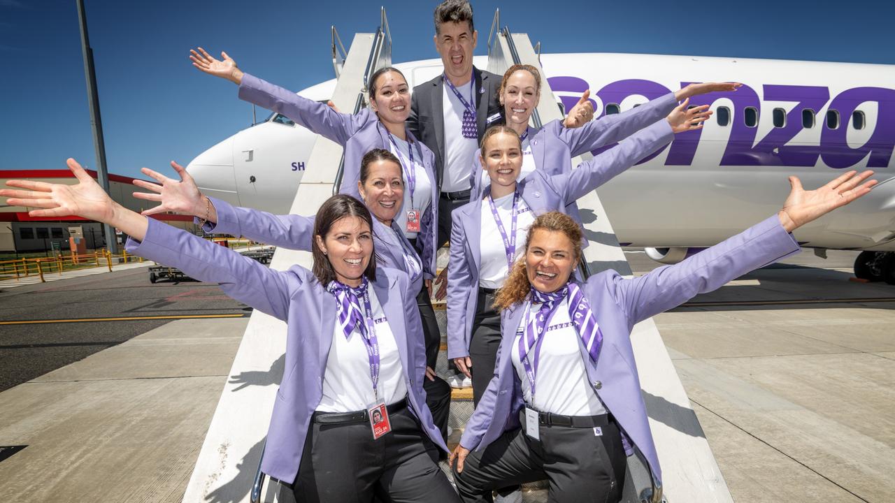 Bonza Airline lands at Avalon Airport. Picture: Tony Gough