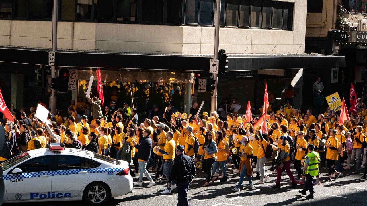 Catholic Teachers Are On Strike In NSW And The ACT To Demand A 15 Per ...