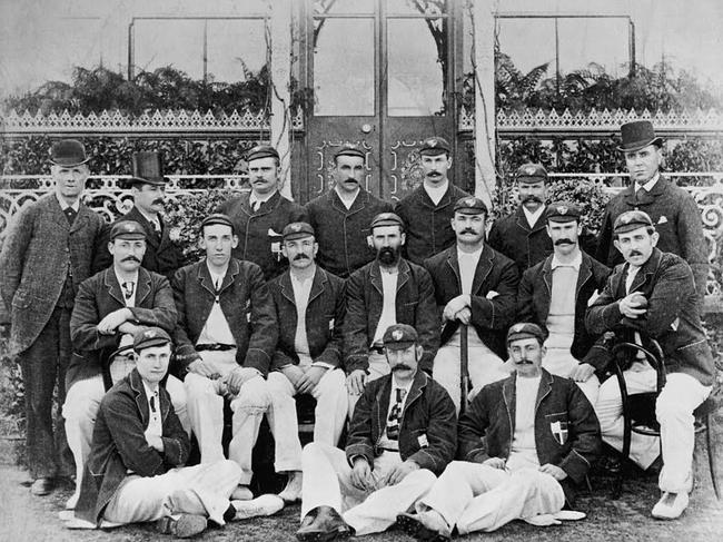 The 1893 Australian cricket team. Back row (l-r) Robert Carpenter (Umpire), V Cohen (Manager), Affie Jarvis, Walter Giffen, William Bruce, Alick Bannerman, Bob Thoms (Umpire) Middle row (l-r) Harry Trott, Hugh Trumble, George Giffen, Jack Blackham (Captain), Jack Lyons, Bob McLeod, Charles Turner Front row (l-r) Harry Graham, Arthur Coningham, Syd Gregory