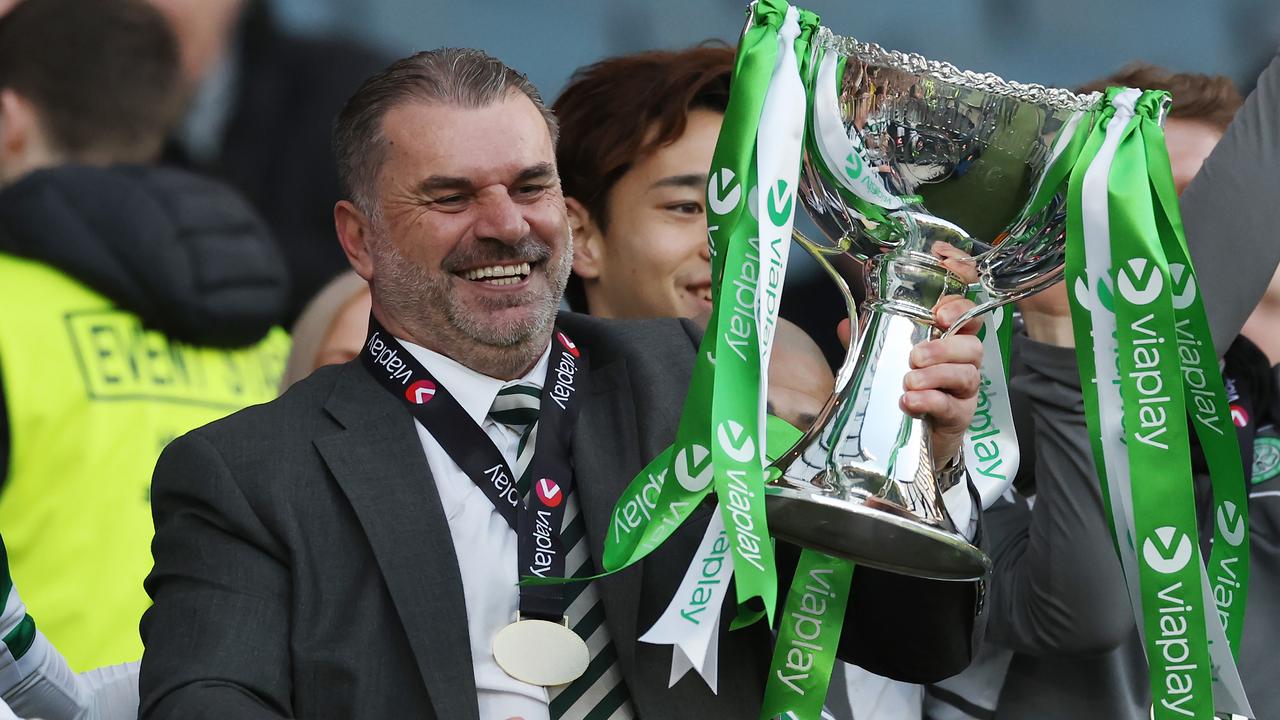 Ange Postecoglou celebrates winning the Scottish League Cup. (Photo by Ian MacNicol/Getty Images)