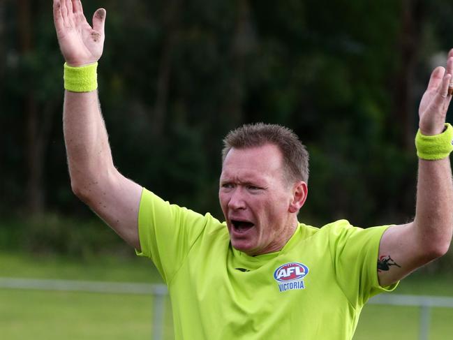 Leader . Womens Footy: Chirnside Park v Sunbury Lions . Local umpire Sean Lowe umpiring his 500th match . Pictures Andrew Tauber