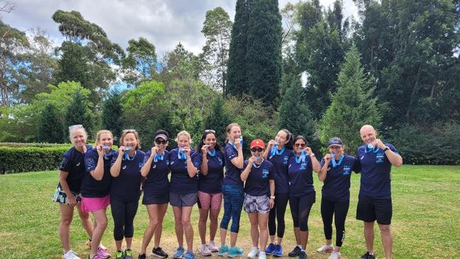 Joel Chant post-Sydney marathon with his team. Picture: supplied.