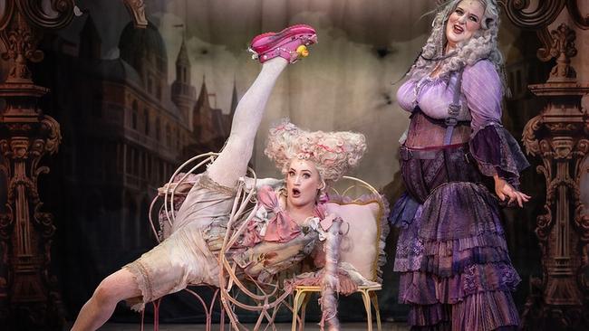 Annie Aitken as Cunegonde and Dominica Matthews as The Old Lady in Candide. Photos Carlita Sari