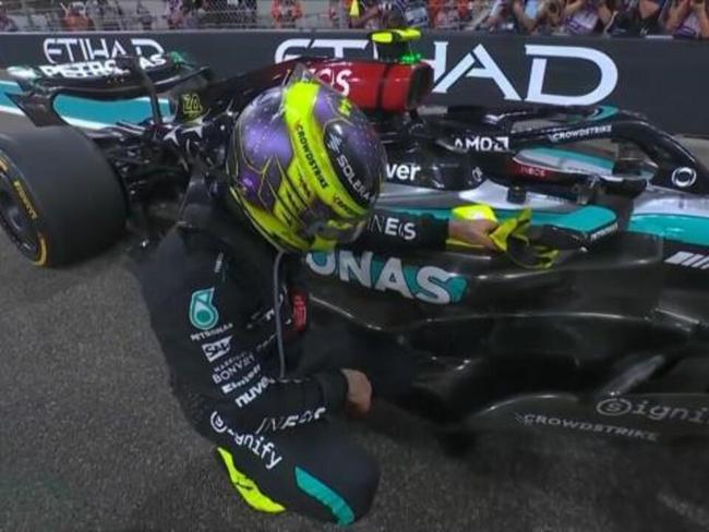 Hamilton emotional in 'end of era' drive