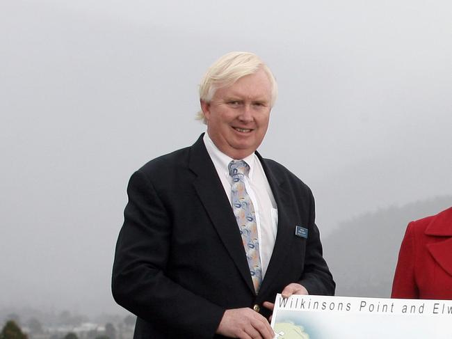 Plans released for new development at Wilkinsons Point: L-R Alderman Peter Ridler, Mayor of Glenorchy Adriana Taylor, Terry Martin MLC for Elwick holding initial plans for the development.