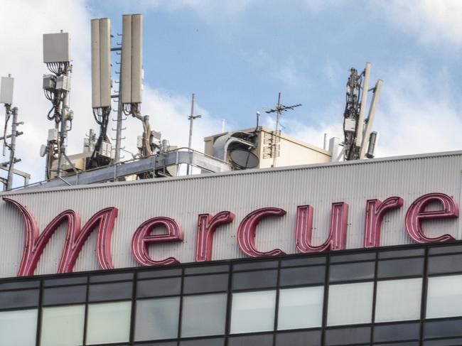 SYDNEY, AUSTRALIA - APRIL 22: A general view of the Mercure Hotel in Sydney's CBD on April 22, 2021 in Sydney, Australia. NSW authorities are urgently trying to track four people who stayed in a Sydney quarantine hotel where it appears there was a COVID-19 transmission between rooms. Three returned travelers at the Mercure Hotel on George Street in Sydney's CBD have been found to have contracted the same South African strain of the virus. They were staying in adjacent rooms on the hotel's 10th floor. Earlier this week three people in one family acquired the virus from a family of four also staying in an adjacent room at another Sydney quarantine hotel - the Adina Apartment Hotel Town Hall.  (Photo by Jenny Evans/Getty Images)