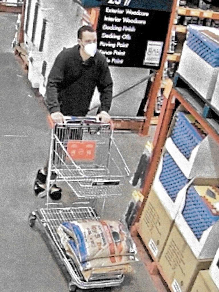 Convicted murderer Justin Stein caught on CCTV at a Bunnings purchasing sand. Picture: NSW Police