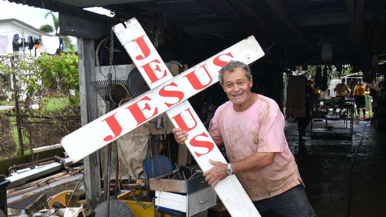 ‘I couldn’t move’: Praying helps pastor through devastating flood