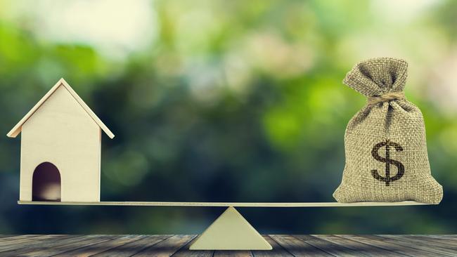 Interest rates and the economy remain finely balances, so borrowers need a plan B. Picture: iStock