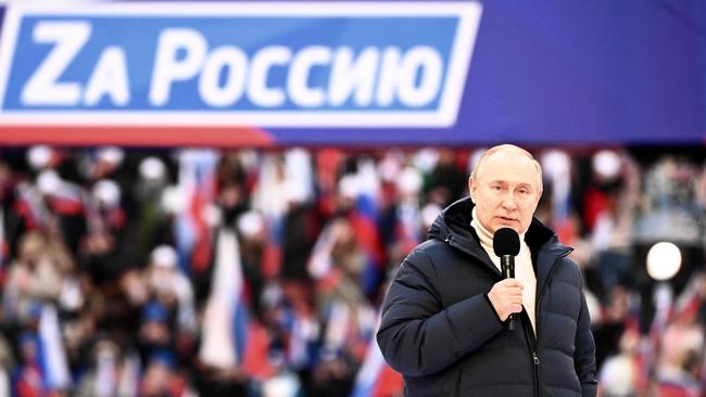 Russian President Vladimir sporting his designer brand clothes while the rest of Russia starves. Picture:by Sergei Guneyev GUNEYEV / POOL / AFP